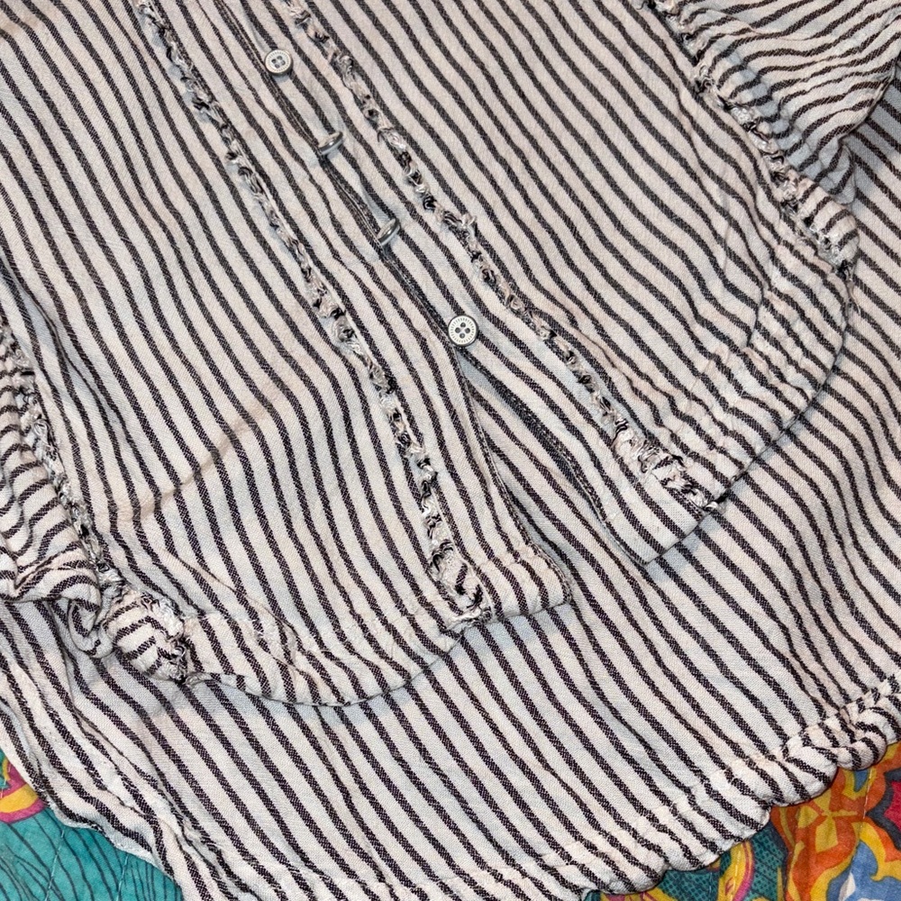 “WE THE FREE”Black and White Striped Baggy Blouse - Picture 15 of 16